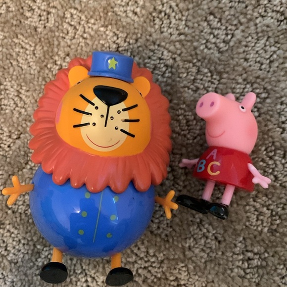 🦁 Peppa Pig “Mr. Lion” - Picture 3 of 3
